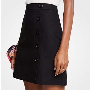 Ann Taylor Textured A-Line Black Skirt, 00 NWT